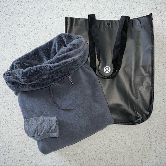 lululemon don’t hurry be happy pullover - Picture 13 of 14